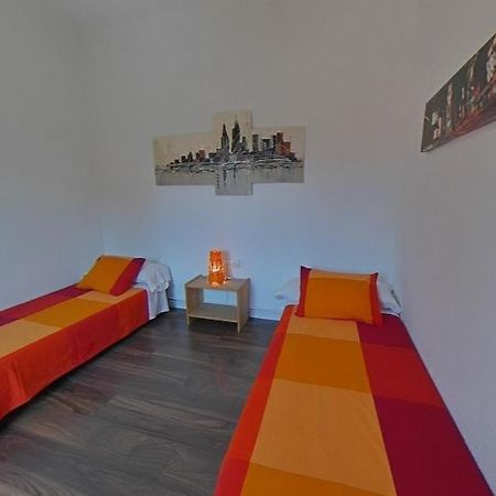Near Clot & Sagrada Familia Apartment 바르셀로나 외부 사진