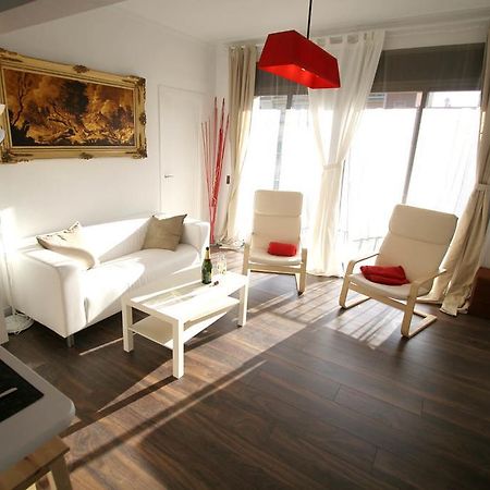 Near Clot & Sagrada Familia Apartment 바르셀로나 외부 사진